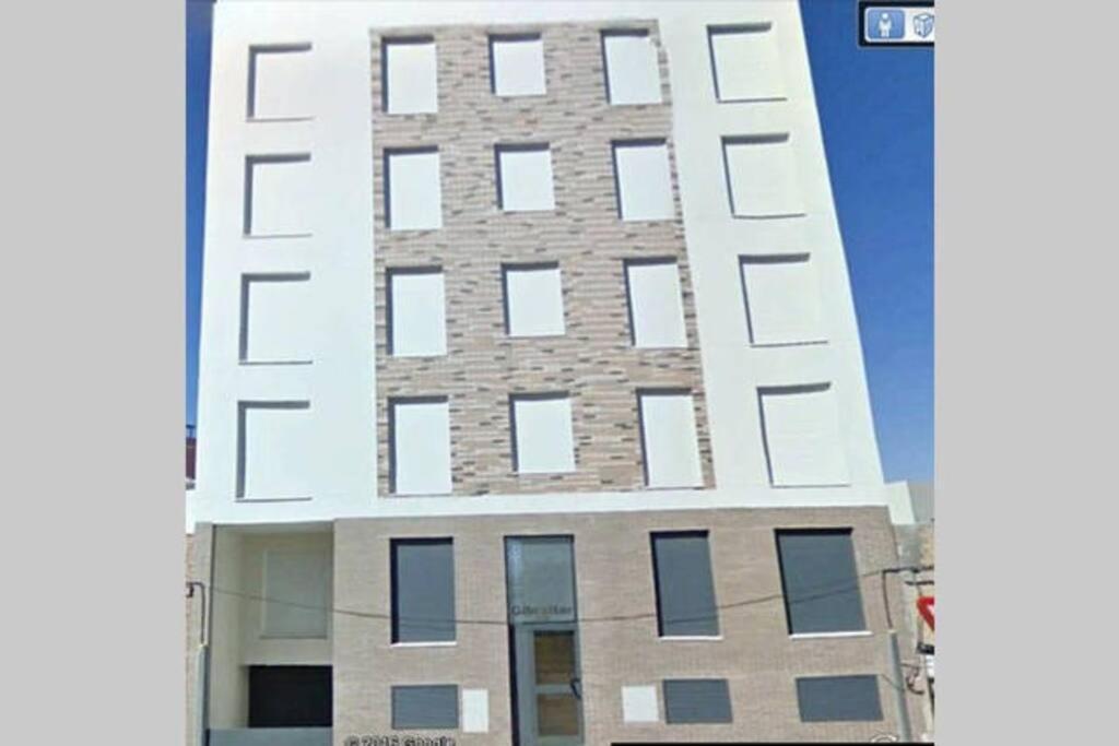 4F, Aire Acondic, 80M2, 2 Dormitorios, 4 Huespedes, Wifi Gratis La Línea de la Concepción Eksteriør billede